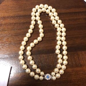 Camrose & Kross Jacqueline Kennedy Collection